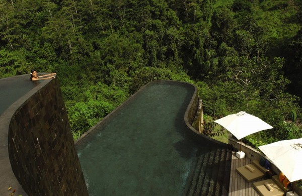 Piscina dell'hotel Ubud Hanging Gardens Bali, Indonesia