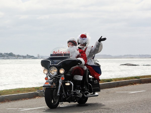 babbo natale motocicletta